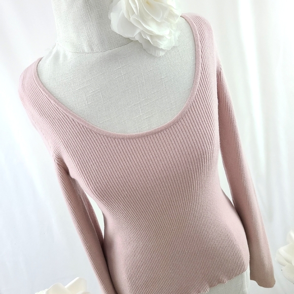 Express Ribbed Scoop Neck Sweater - Picture 5 of 10